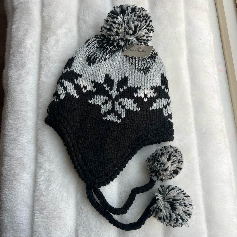 Charlie Paige Winter Hat NWT 🏷️ Black